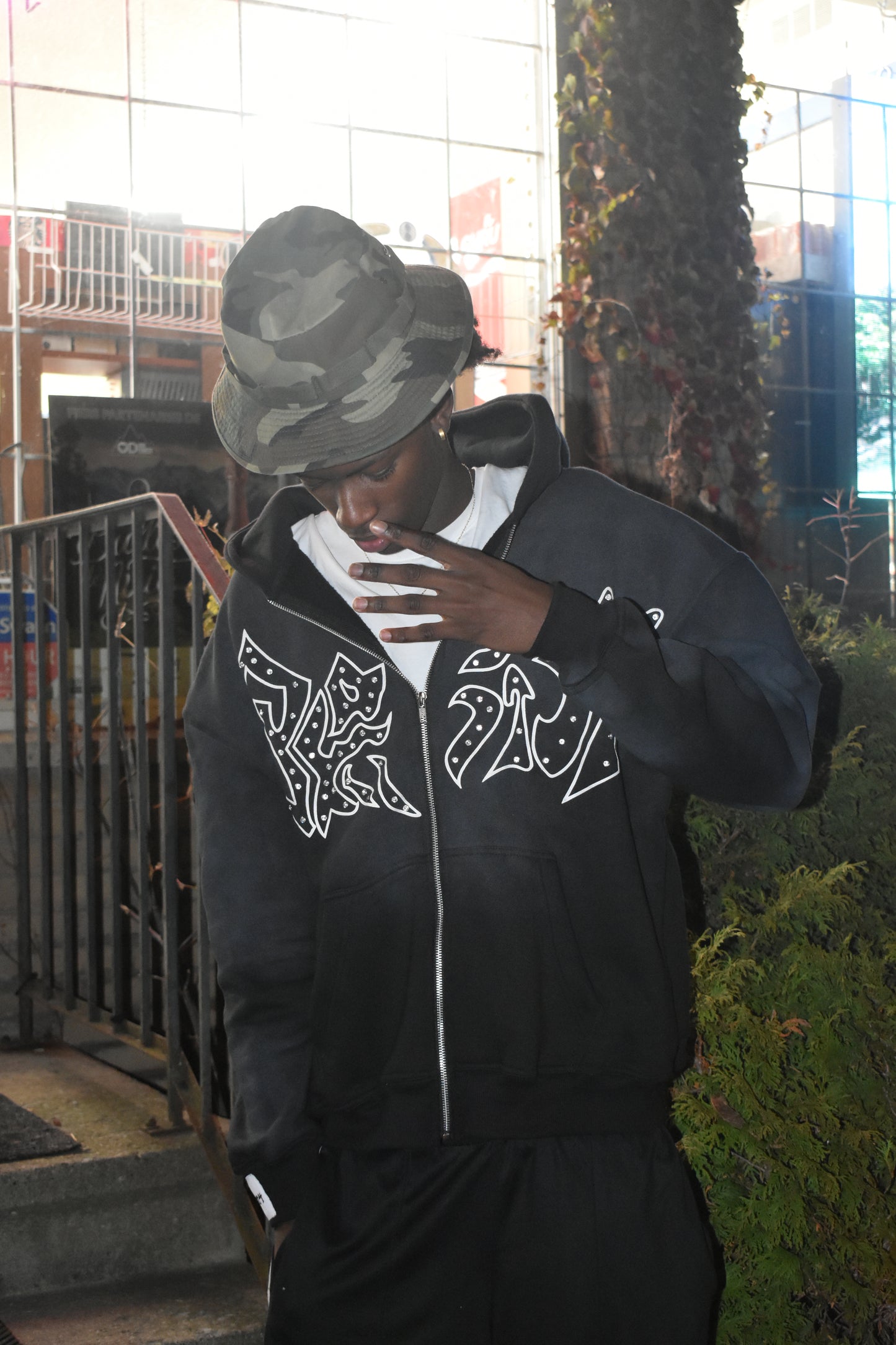 BLACK PERSISTENTIA "LOTW" HOODIE